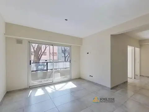 Semipiso de 3 Ambientes al Frente con Balcón Aterrazado – Excelente Ubicación