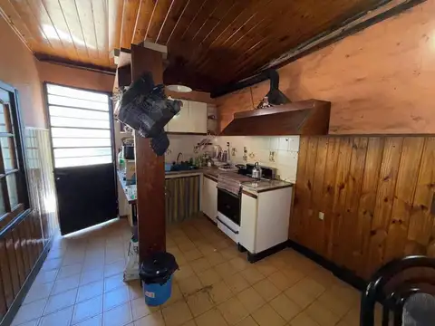 Casa en Venta con 5 cocheras