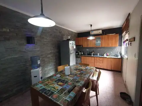Casa en venta en La Plata  - Dacal Bienes Raíces