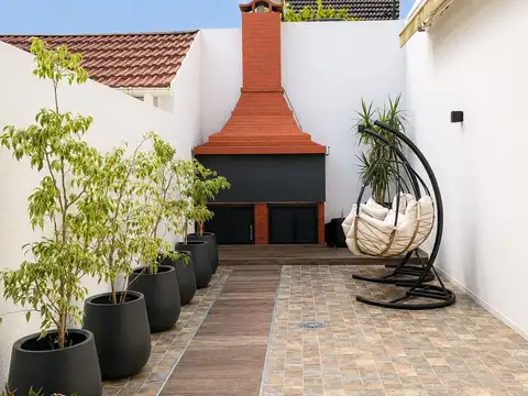 Casa en Venta con 1 cochera