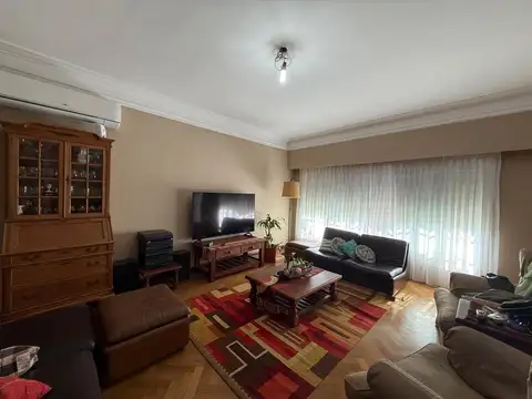 Casa en Venta en Villa Adelina, USD 470.000