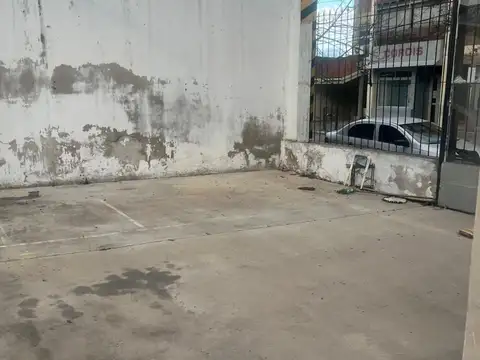 GALPON PLAYA DE ESTACIONAMIENTO VENTA MACROCENTRO