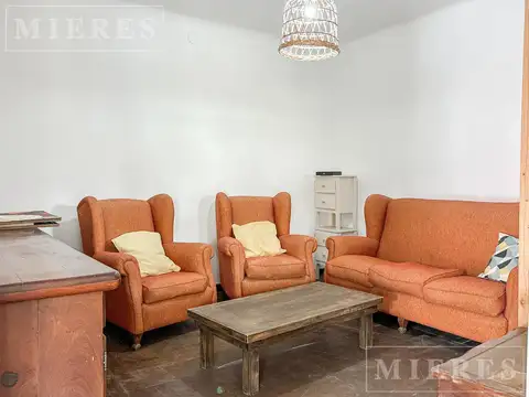 PH al frente en venta en muy linda zona de Tigre Centro!