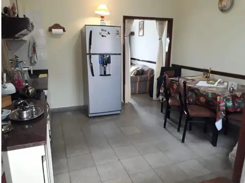 Depto Tipo Casa 3 ambientes con 1 baño