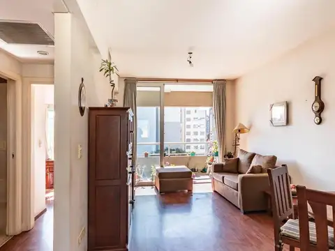 VENTA Departamento 2 Ambientes con Balcón y COCHERA Quilmes Centro