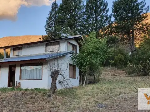Chacra en venta - 2 Dormitorios 2 Baños - 5000Mts2 - El Bolsón