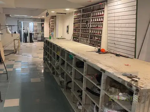 Local en Venta en San Nicolás, USD 190.000