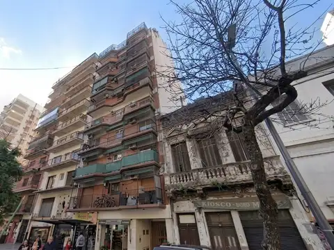 Monoambiente Apto Prof. / Oficina en Piso 7° - Av. Regimiento de Patricios 50