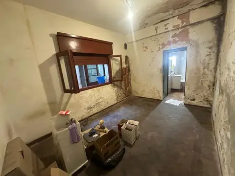 Depto.tipo casa de 3 ambientes en Venta en Constitucion