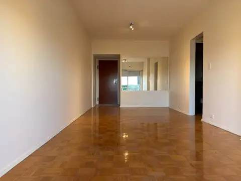 VENTA DPTO. 4 AMB. C/BALCON Y COCHERA-LUGANO