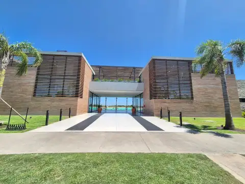 Terreno en Venta en Terralagos, USD 99.900