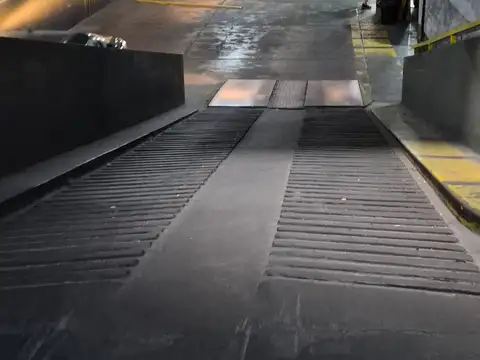 Cochera en Venta para coche grande