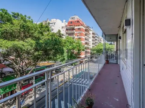 Venta departamento 4 ambientes con balcón en Palermo