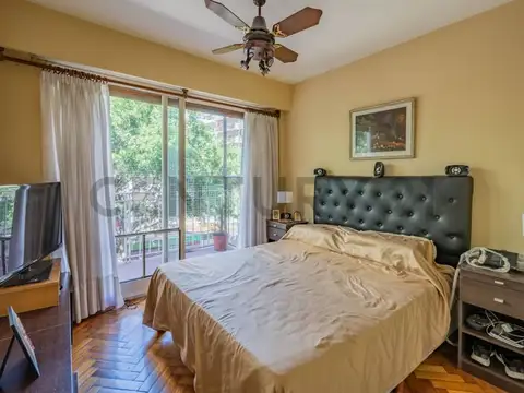 Venta departamento 4 ambientes con balcón en Palermo