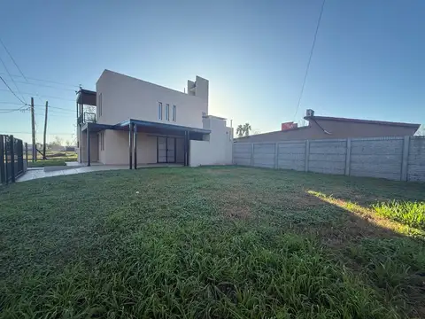 Casa en Venta en Roldan, USD 110.000