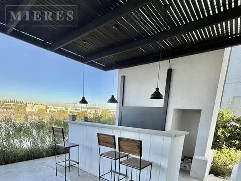 Casa en Alquiler en Barbarita, USD 8.000