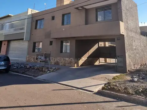 ¡HAUSER ALQUILA EXCELENTE DEPARTAMENTO!