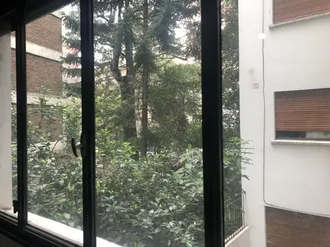 Departamento en Alquiler en Acassuso Vias  /  Santa Fe, $ 600.000