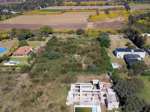 Terreno en Venta de 3299,0 m2