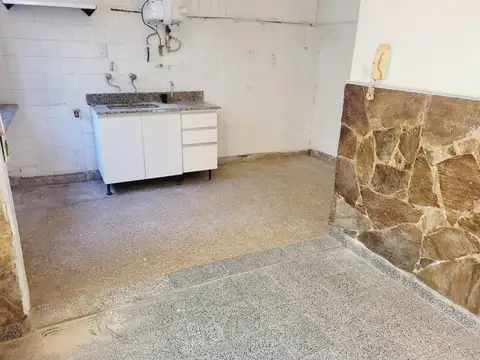 Proyecto de Inversión. Departamento de Pasillo a Reciclar en Barrio Lourdes.