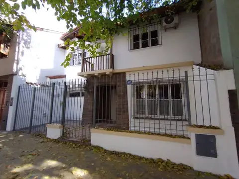 Barrio Bombal Sur. Casa en Venta.