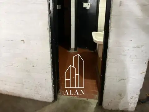 Galpon en Alquiler en Centenario, $ 2.600.000