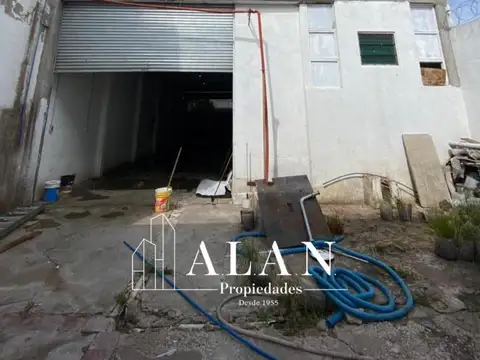 Galpon en Alquiler en Centenario, $ 3.000.000