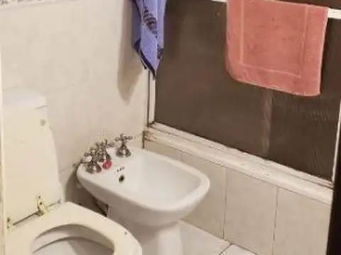 6 AMBIENTES | Cacique Namuncura 916