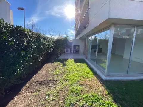 Departamento en Venta en Pilar, USD 245.000