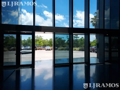 Uruguay  al 6900 1° P8