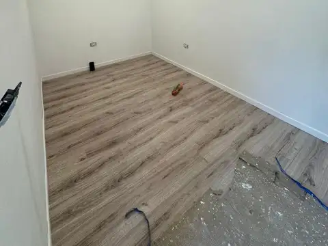 Depto Tipo Casa en Venta en Villa Primera, USD 65.000