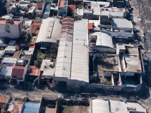 Galpon en Venta en Centro, USD 3.400.000