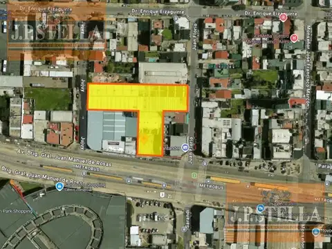 Galpón 2015 y Lote 844 m² frente Shopping San Justo - salida a 3 calles - S.Justo (Ctro)
