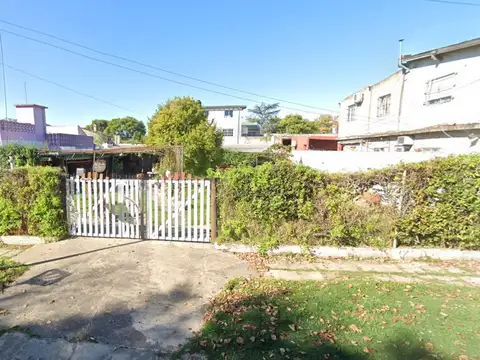 Terreno en Venta 10 x 30. Zona Aviación