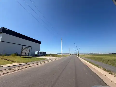 Galpón en Venta en Funes, Rosario