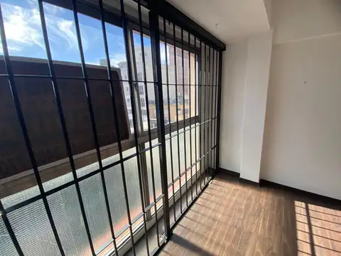 Oficina en Alquiler en Quilmes, $ 270.000