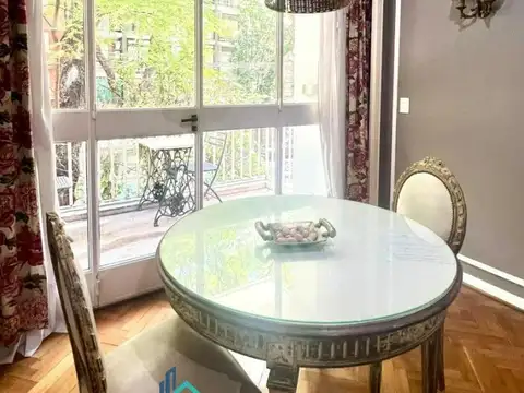 Avenida Coronel Díaz 1800, Piso 1°