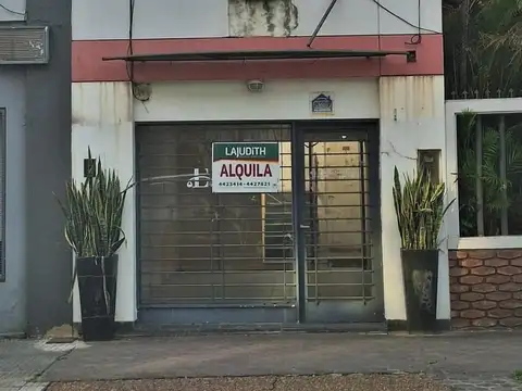 Oficina/local a la calle en microcentro
