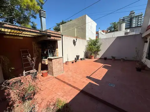 LOTE PROPIO DE 8.66 X 28 EN PLENO CENTRO LANUS EST