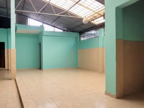 Local en Alquiler 60 años
