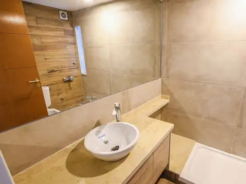 VENTA semipiso de 2 y 1 dormitorio