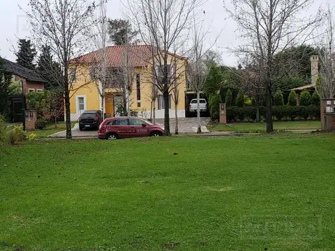 Lote en venta en Barrancas de San José - Perimetral a Talar del Lago I
