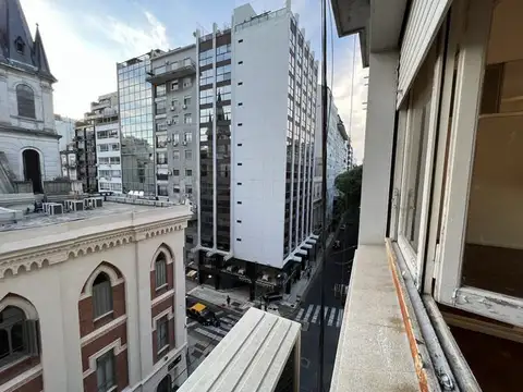 Libertad 800