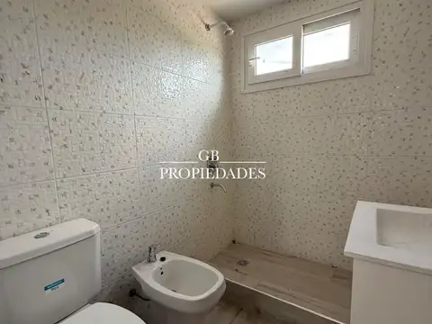 Casa en Alquiler al Norte