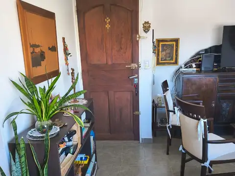 Departamento en Venta en Alberdi, USD 82.000