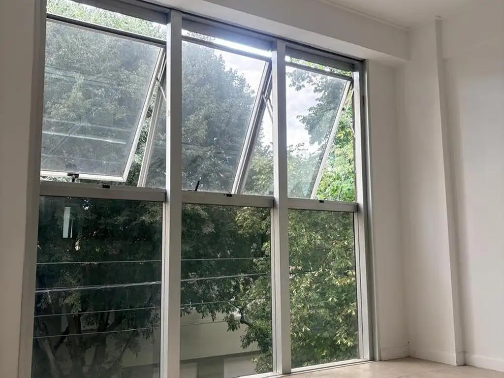 Calle 45 e/ 13 y 14 - Departamento En Venta