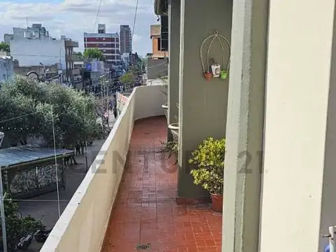 Departamento en Alquiler en Florencio Varela, USD 800