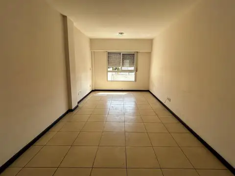 Munilla  al 900 Morón
