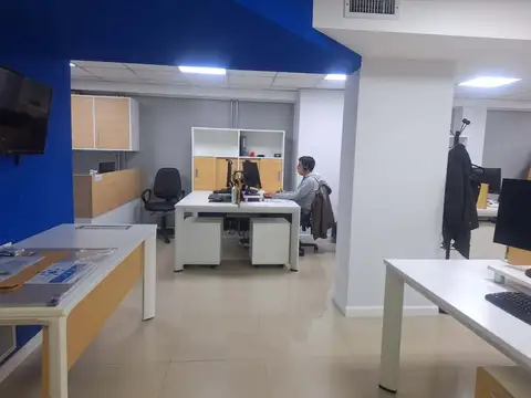 Oficina en Venta en Quilmes, USD 240.000