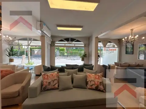 Local Comercial con oficinas, en Martinez, a una cuadra de Unicenter!